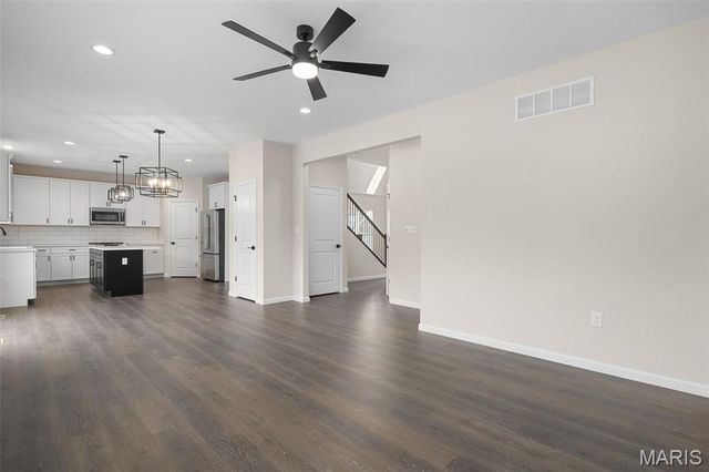 3304 White Pine Drive, Imperial, MO 63052