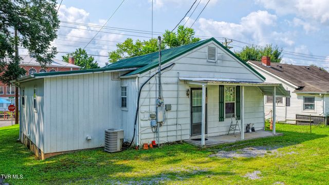 301 Clinch Street, Rogersville, TN 37857