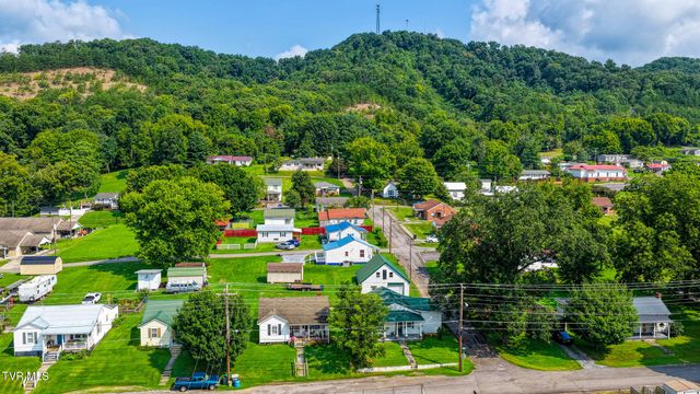 301 Clinch Street, Rogersville, TN 37857