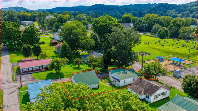 301 Clinch Street, Rogersville, TN 37857