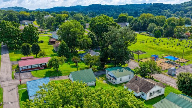 301 Clinch Street, Rogersville, TN 37857