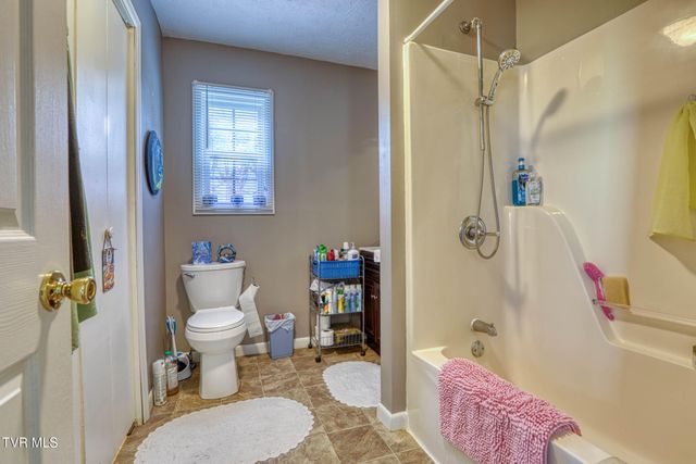 301 Clinch Street, Rogersville, TN 37857