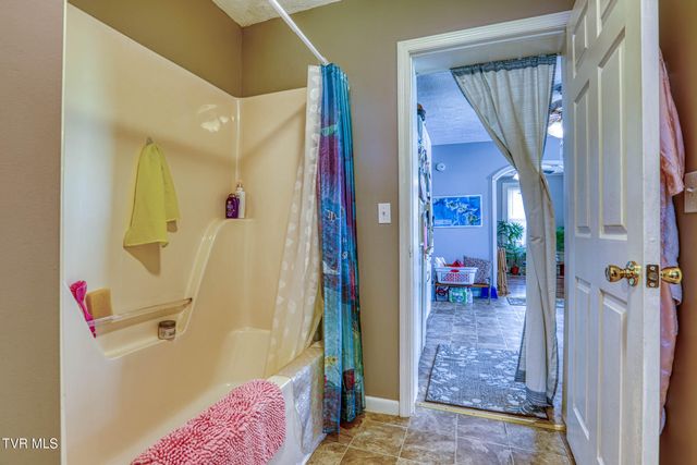 301 Clinch Street, Rogersville, TN 37857