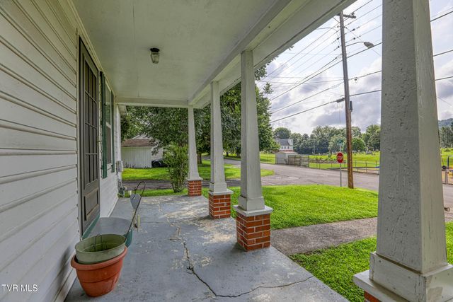 301 Clinch Street, Rogersville, TN 37857