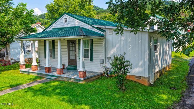 301 Clinch Street, Rogersville, TN 37857