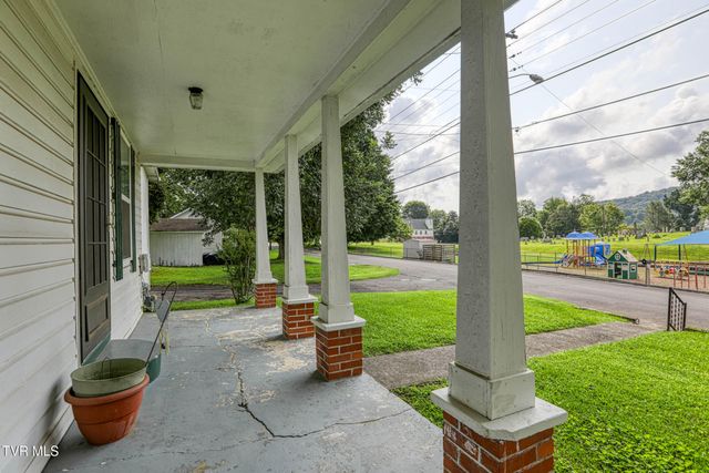 301 Clinch Street, Rogersville, TN 37857