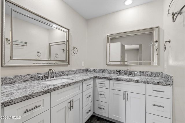 8642 E SAN BRUNO Drive, Scottsdale, AZ 85258