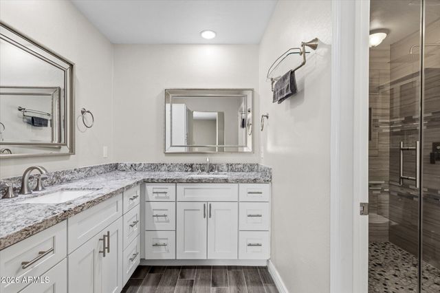 8642 E SAN BRUNO Drive, Scottsdale, AZ 85258