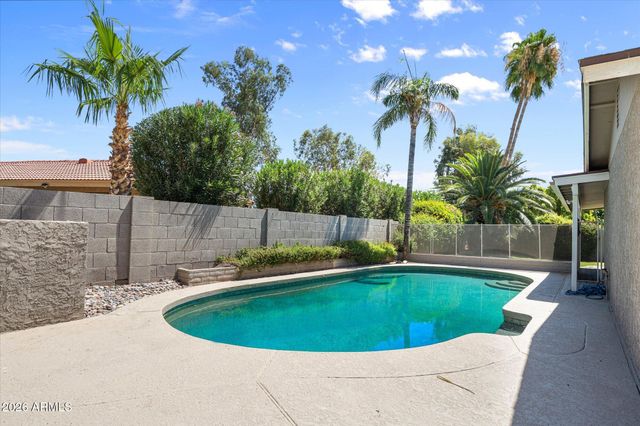 8642 E SAN BRUNO Drive, Scottsdale, AZ 85258