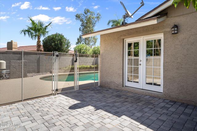 8642 E SAN BRUNO Drive, Scottsdale, AZ 85258