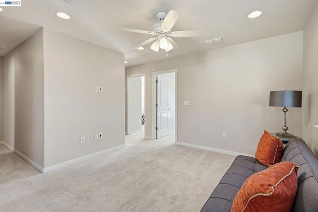 182 Willowrun Way, Oakley, CA 94561