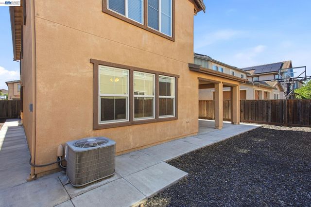 182 Willowrun Way, Oakley, CA 94561