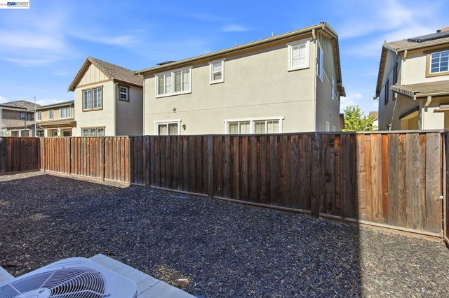 182 Willowrun Way, Oakley, CA 94561