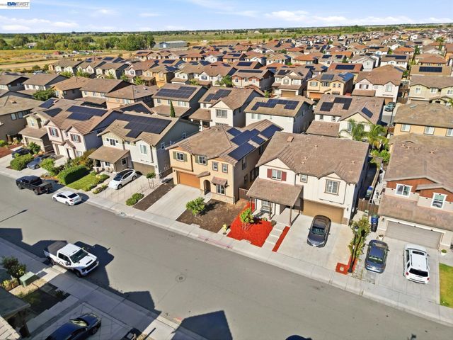 182 Willowrun Way, Oakley, CA 94561