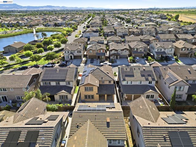 182 Willowrun Way, Oakley, CA 94561
