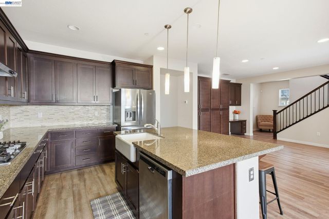 182 Willowrun Way, Oakley, CA 94561