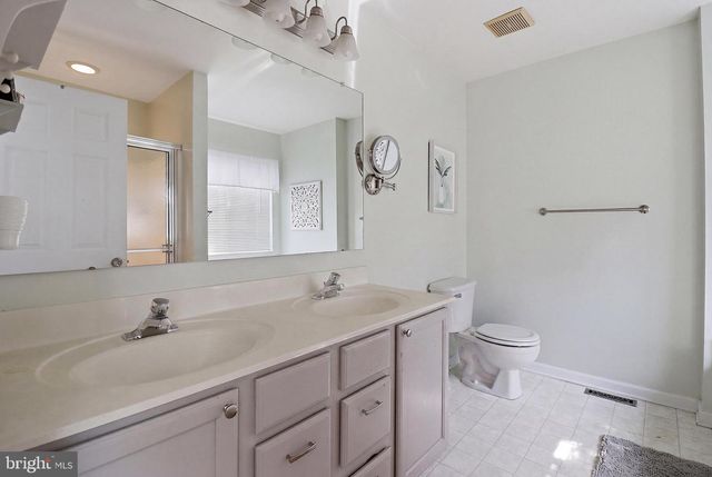 333 MATTHEW FLOCCO DR, Newark, DE 19713