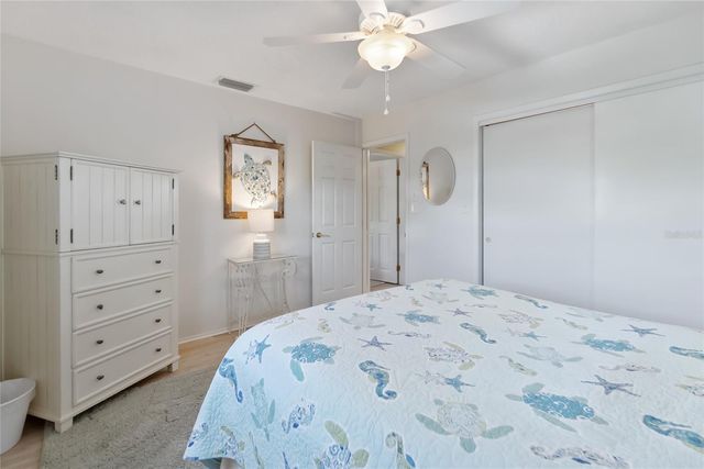 2905 AVENUE C, Holmes Beach, FL 34217