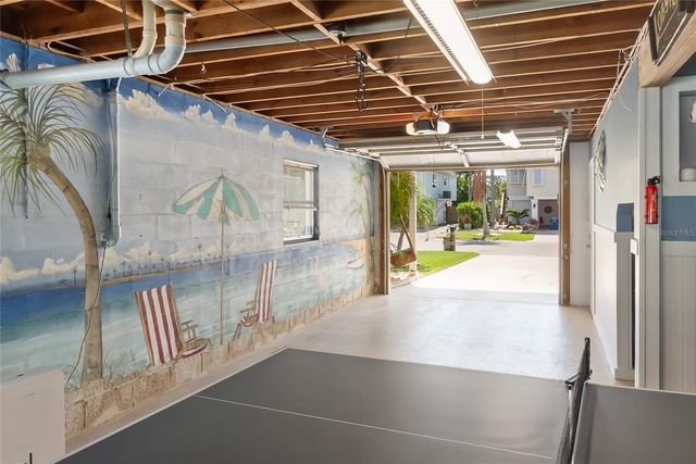 2905 AVENUE C, Holmes Beach, FL 34217