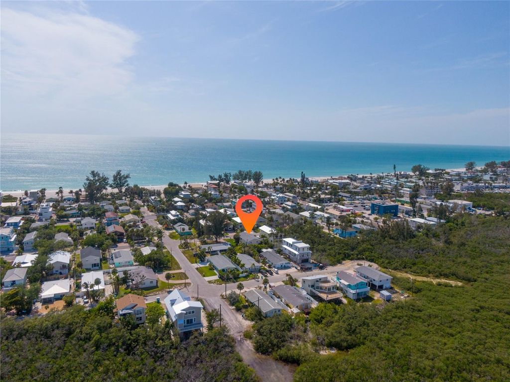 2905 AVENUE C, HOLMES BEACH, FL 34217 — photo 3