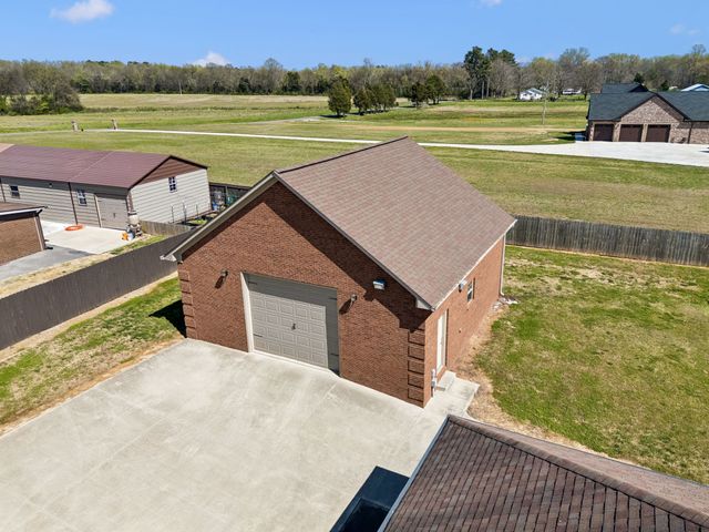 26057 Ashton Ln, Ardmore, TN 38449