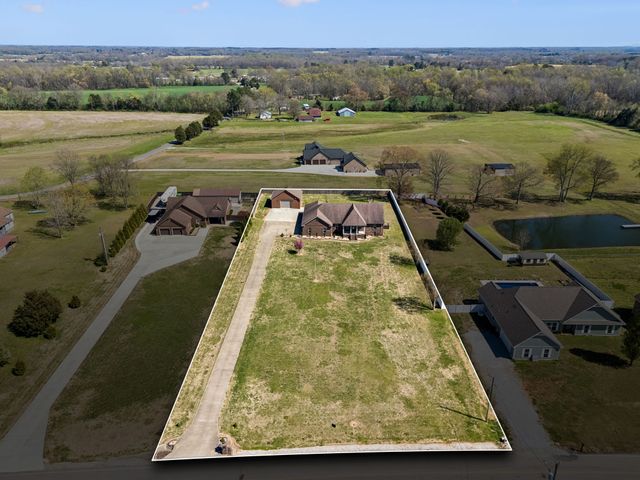 26057 Ashton Ln, Ardmore, TN 38449