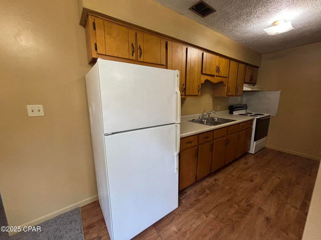 2719 E 8th Street A, Panama City, FL 32401