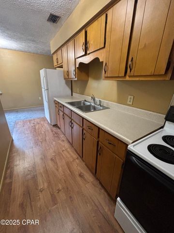 2719 E 8th Street A, Panama City, FL 32401