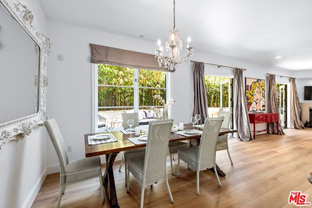 718 N Croft Avenue 103, Los Angeles, CA 90069