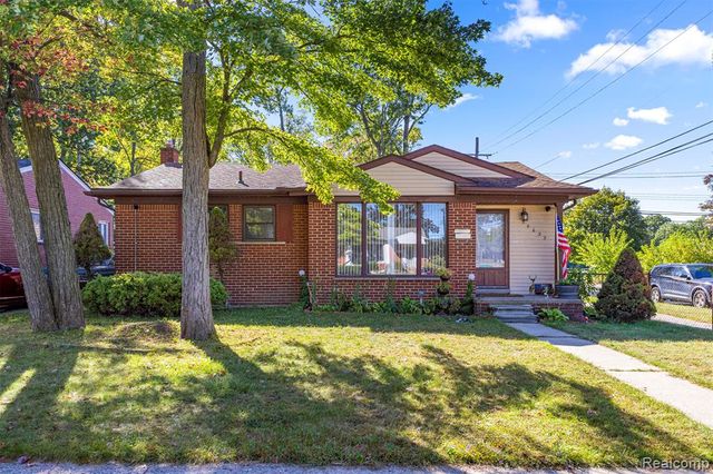 30639 Florence Street, Garden City, MI 48135