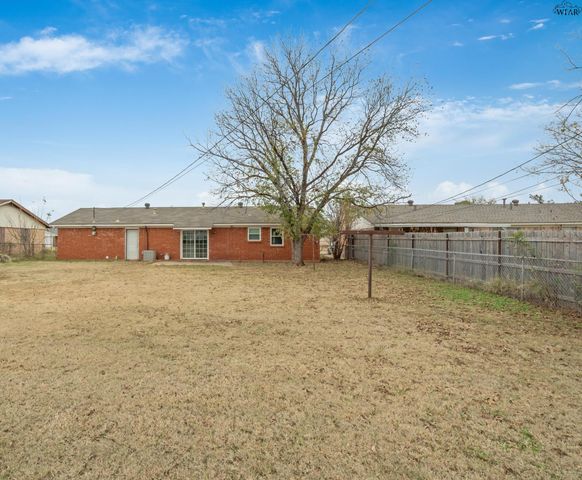 4024 HOOPER DRIVE, Wichita Falls, TX 76306