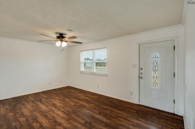 4024 HOOPER DRIVE, Wichita Falls, TX 76306