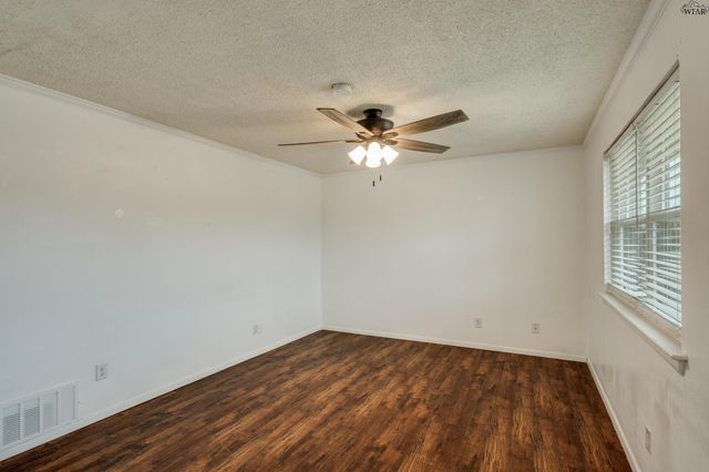 4024 HOOPER DRIVE, Wichita Falls, TX 76306