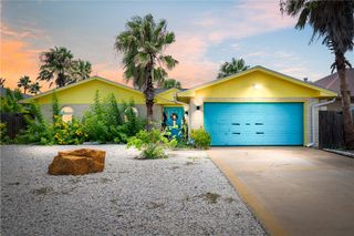 15718 Escapade St, Corpus Christi, TX 78418
