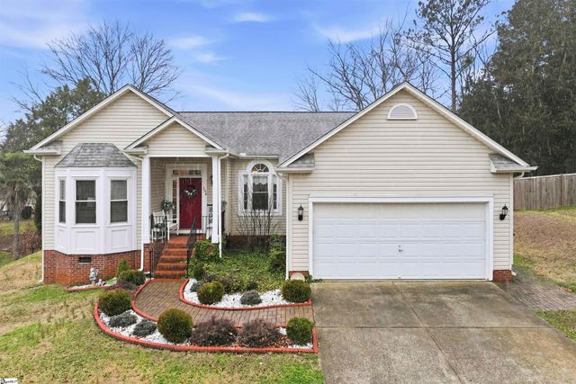 104 Fawn Ridge Way, Mauldin, SC 29662