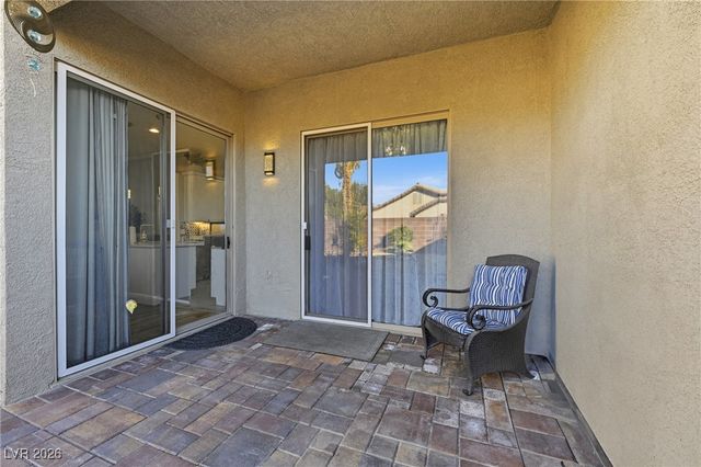 282 Spring River Avenue, Las Vegas, NV 89123