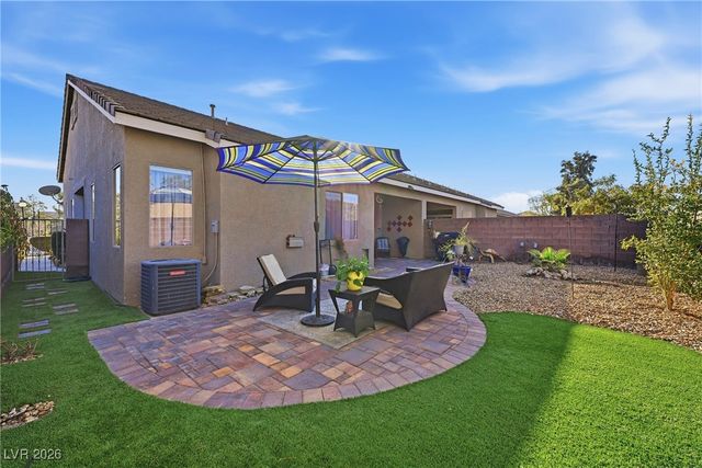 282 Spring River Avenue, Las Vegas, NV 89123