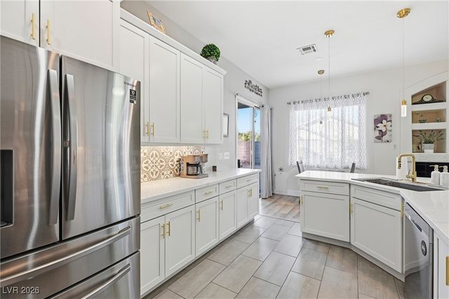 282 Spring River Avenue, Las Vegas, NV 89123