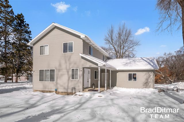 1847 Aberdeen Street, Grand Rapids, MI 49505