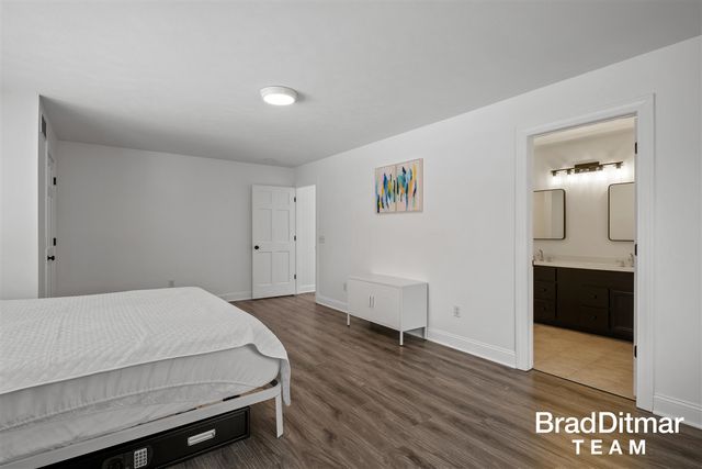 1847 Aberdeen Street, Grand Rapids, MI 49505