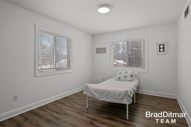 1847 Aberdeen Street, Grand Rapids, MI 49505