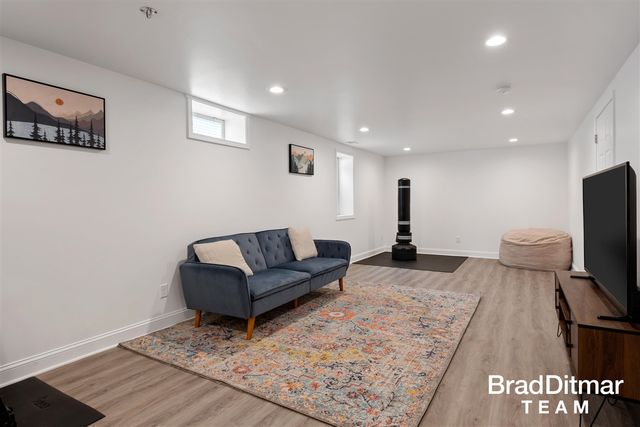 1847 Aberdeen Street, Grand Rapids, MI 49505