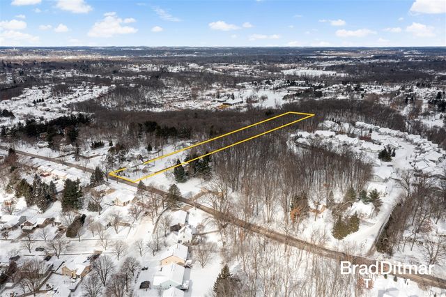 1847 Aberdeen Street, Grand Rapids, MI 49505