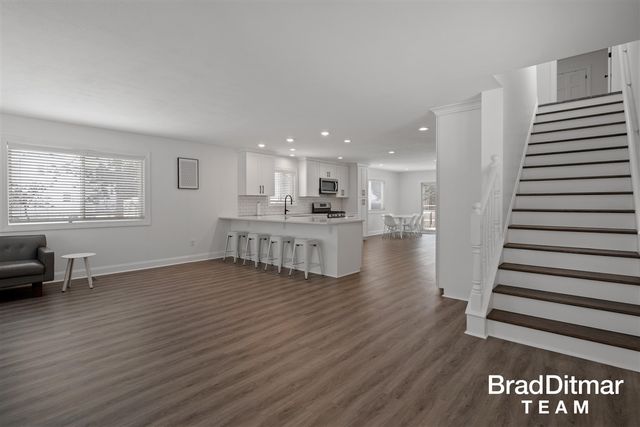 1847 Aberdeen Street, Grand Rapids, MI 49505