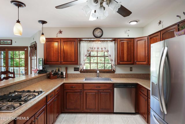 1908 Shadowbrook Drive, Wall, NJ 07719