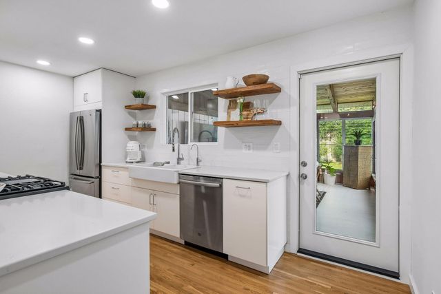 5712 York Avenue S, Edina, MN 55410