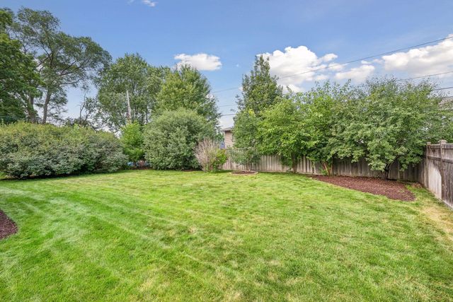 5712 York Avenue S, Edina, MN 55410