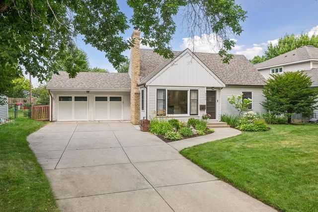5712 York Avenue S, Edina, MN 55410