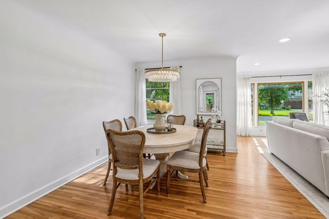 5712 York Avenue S, Edina, MN 55410
