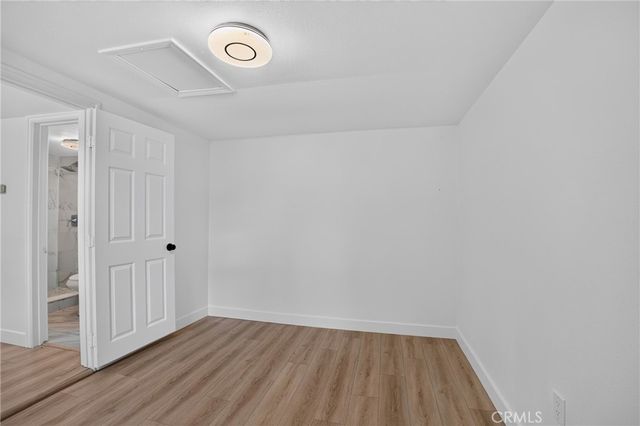 7032 Crebs Avenue, Reseda, CA 91335
